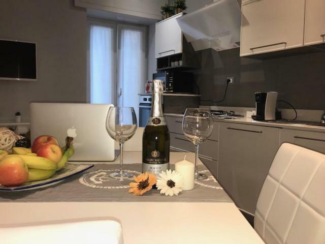 Marina Apartment & Suite Βερμπάνια Εξωτερικό φωτογραφία